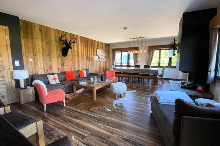 4 Pièces 8 Personnes