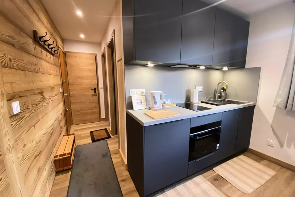 1 Pièce 4 Personnes