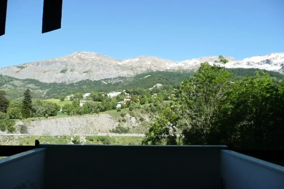 1 Pièce 4 Personnes