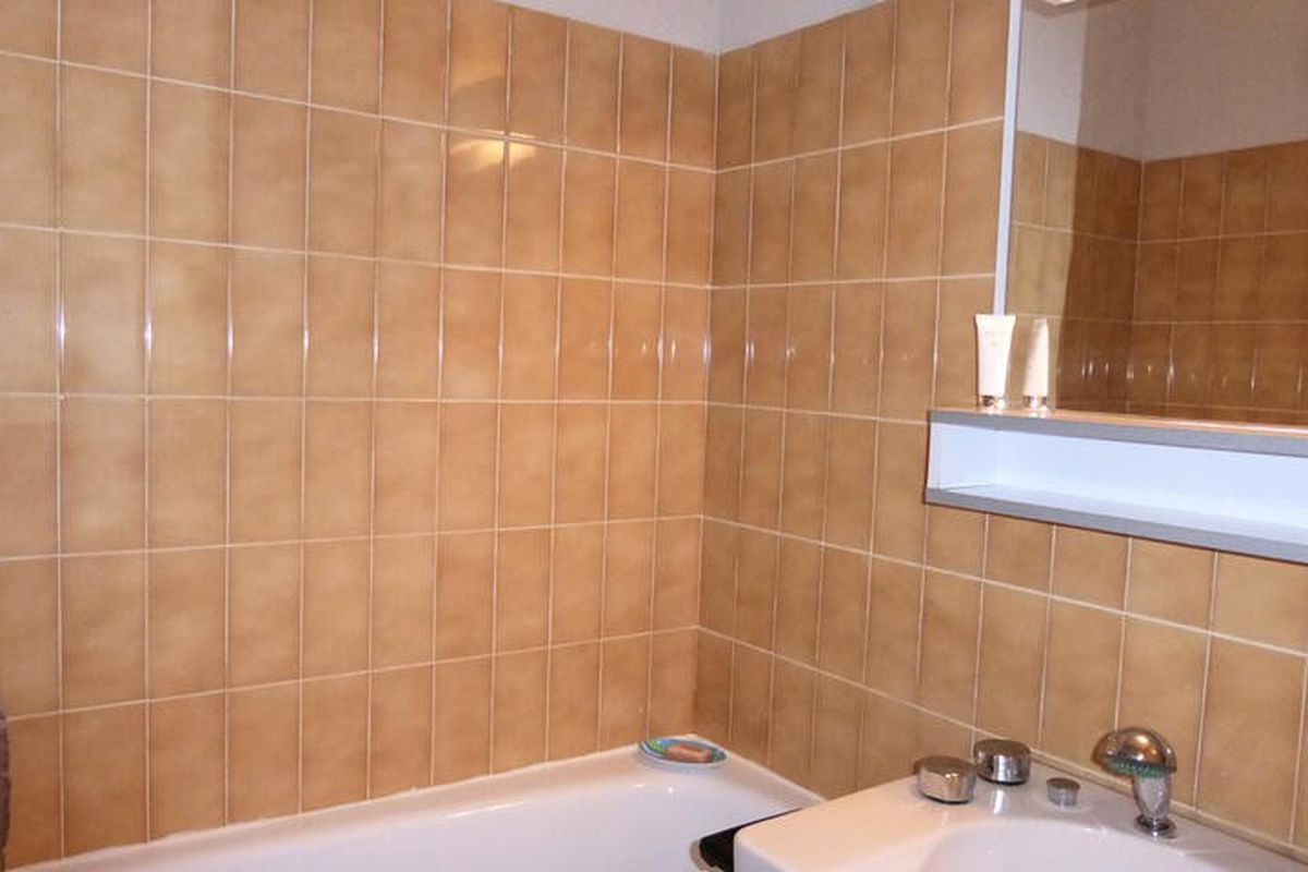 1 Pièce 4 Personnes