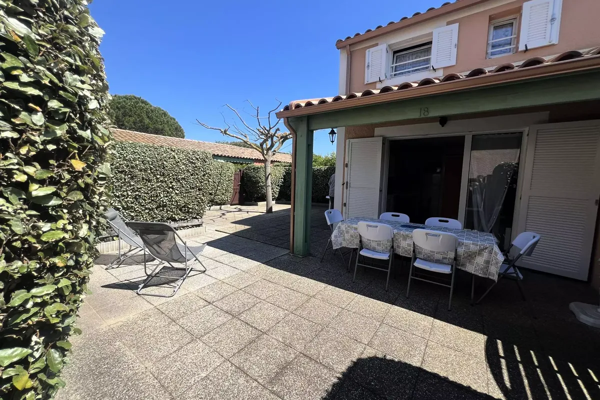 2 Pièces 5 Personnes