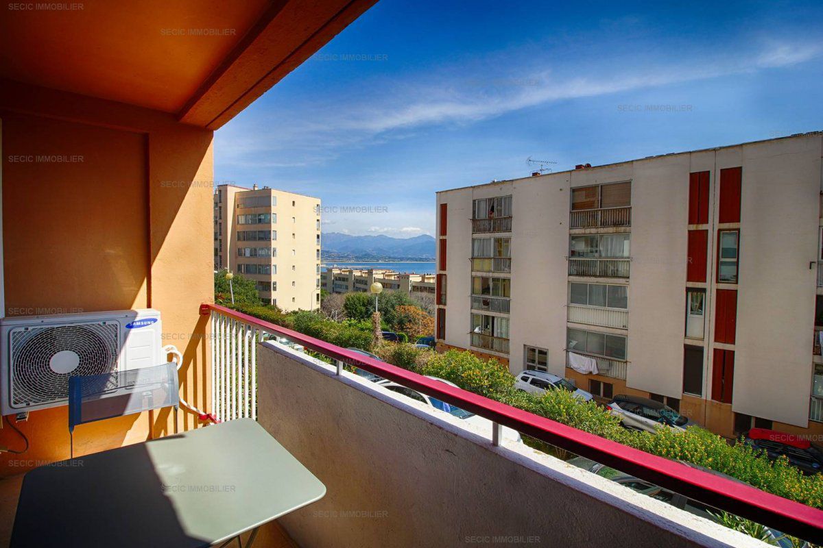 Appartement 3 pièces - 4 couchages AJACCIO - Parc eugénie