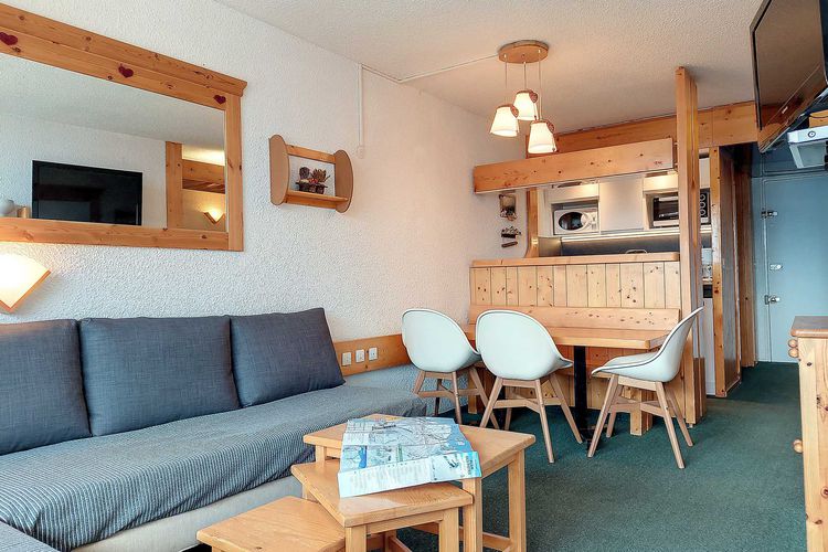 Appartement agréable · Centre station · Balcon · Wifi gratuit - Nova 3