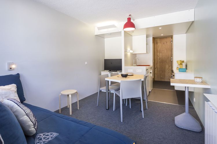 Studio rénové · Ski aux pieds · Balcon - Belles challes