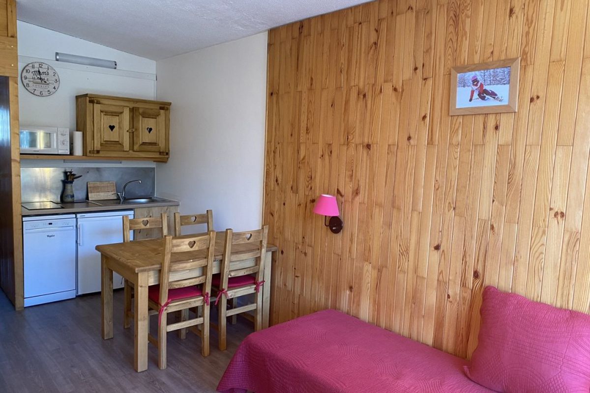 Studio agréable · Ski aux pieds · Balcon - Lauzières