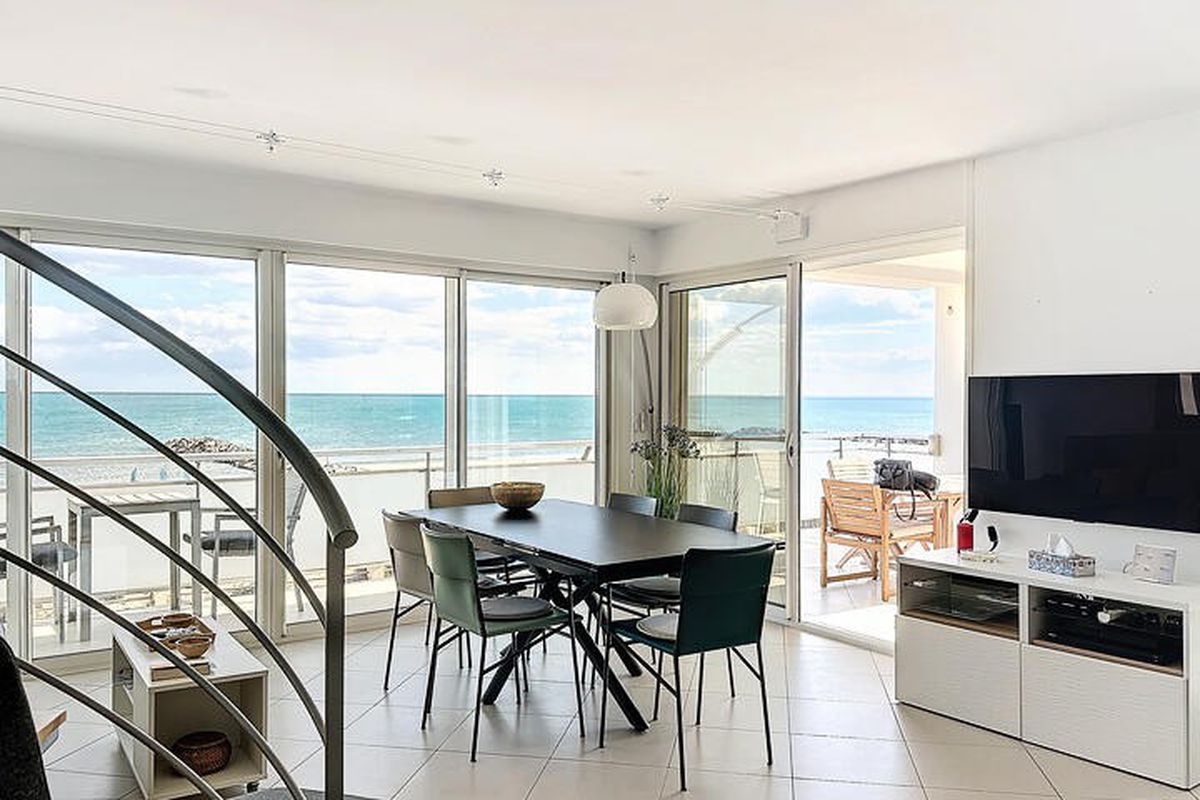 4 Pièces 8 Personnes