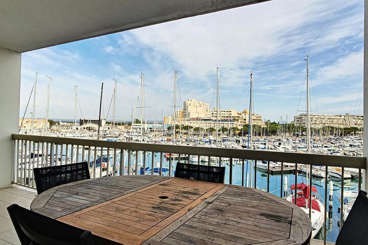 3 Pièces 6 Personnes