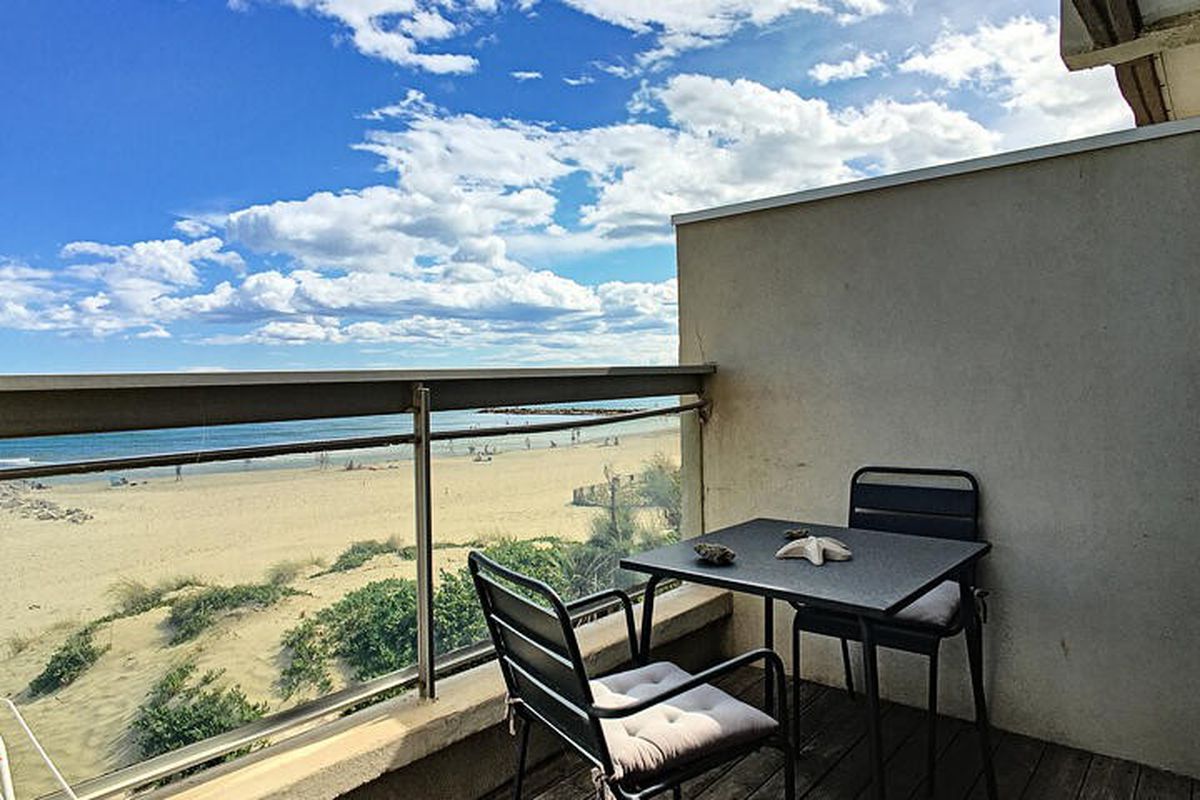 1 Pièce 4 Personnes