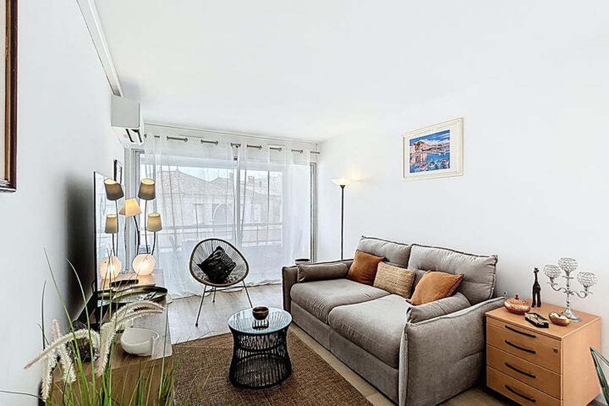 2 Pièces 4 Personnes