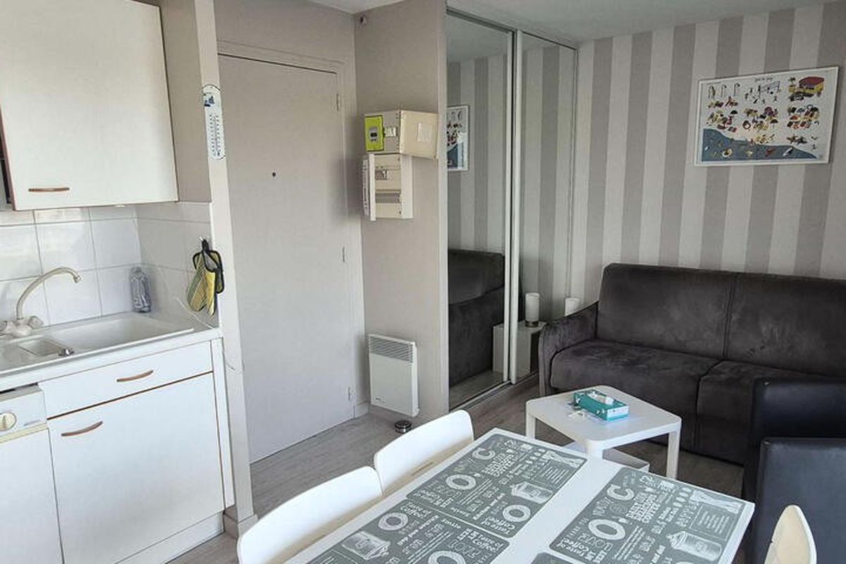 1 Pièce 4 Personnes