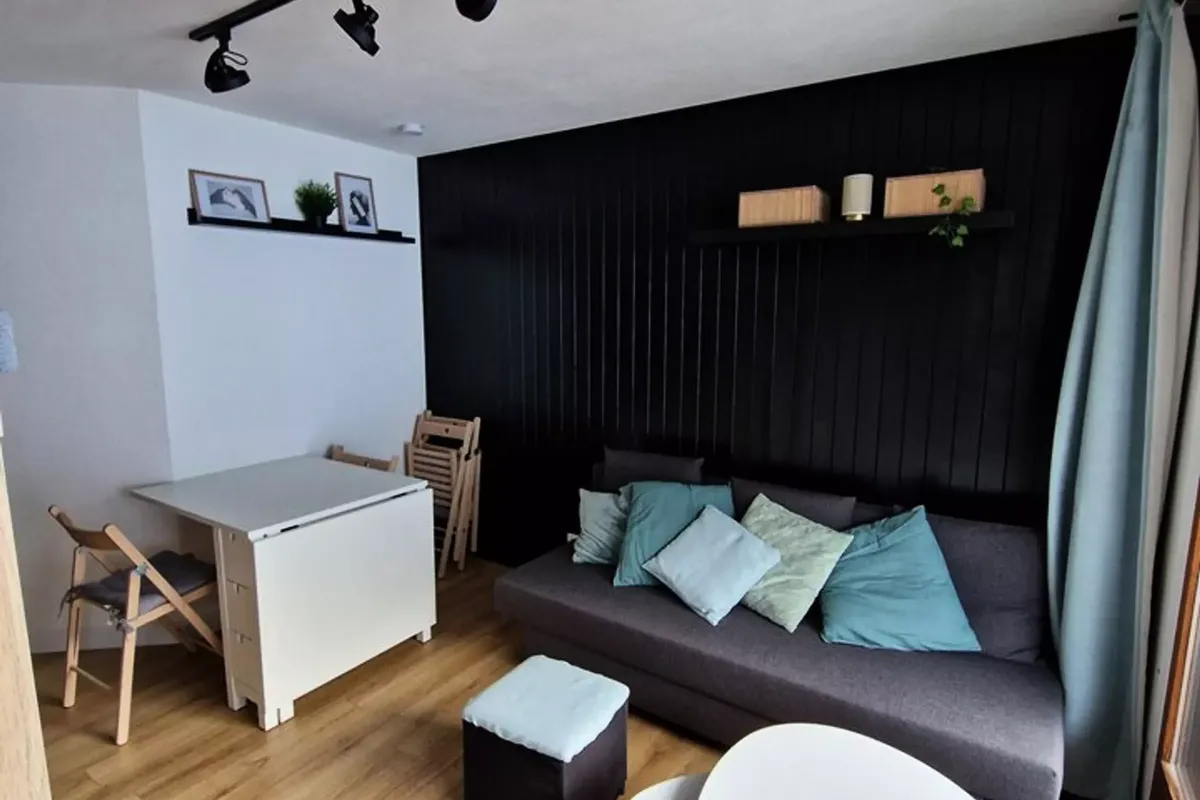 3 Pièces 6 Personnes