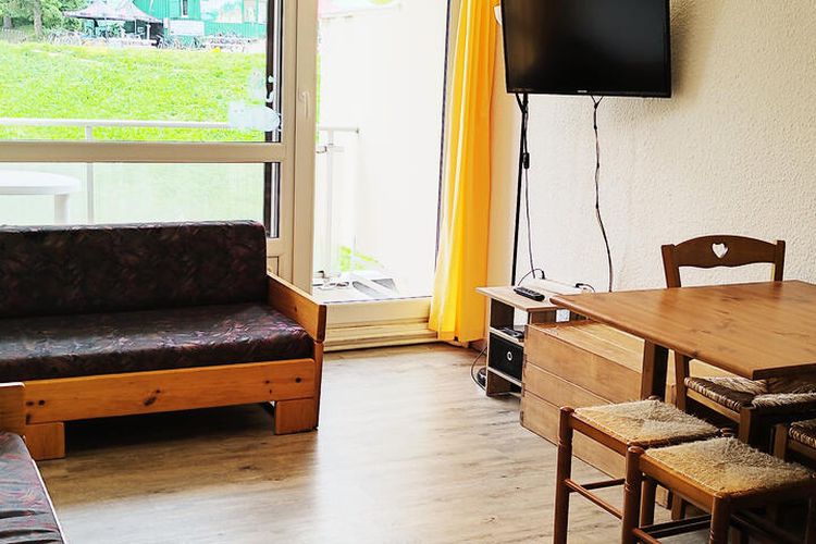 1 Pièce 4 Personnes