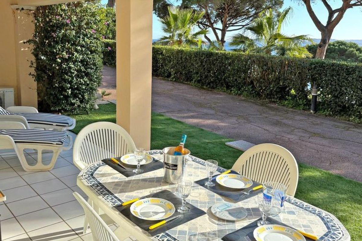 Appartement Appt - 2/4pers - Vue Mer - Clim - Ste Maxime