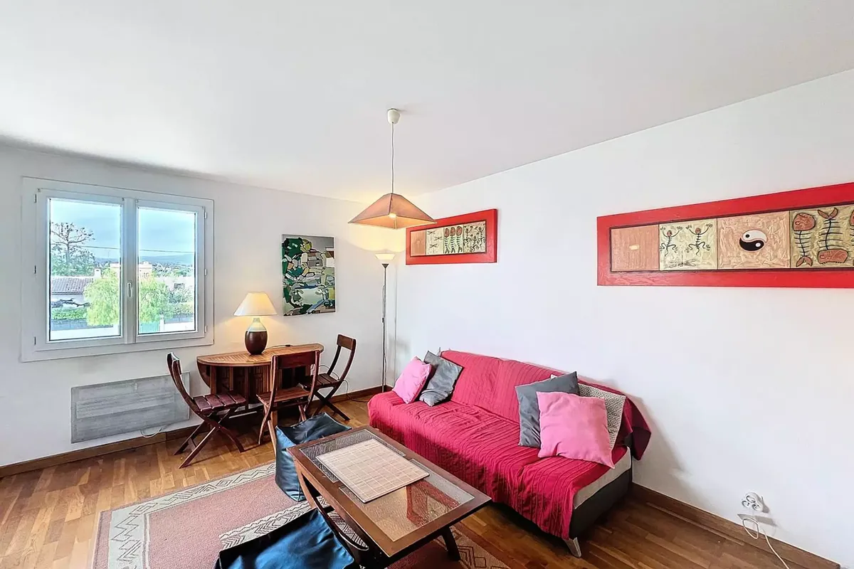 3 Pièces 4 Personnes