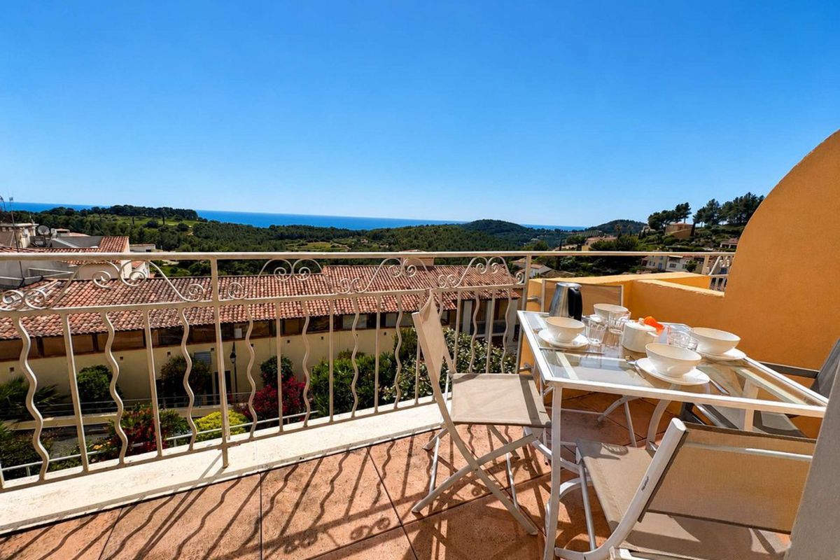 Appartement 2 pièces-Domaine de Frégate-jusqu'à 4 personnes - La résidence