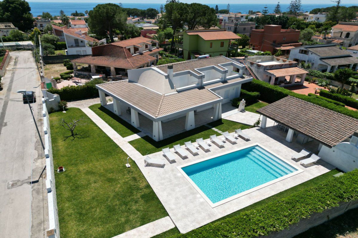 Maison für 10 Personen an der Küste Siziliens