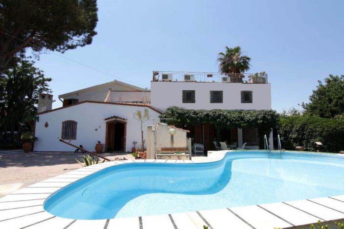 Maison für 12 Personen in Syrakus