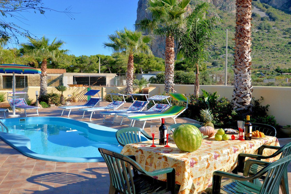 Maison mit eigenem Pool