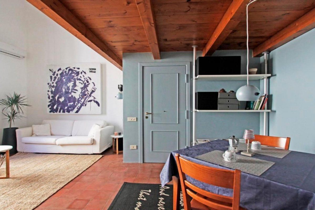 Appartement mit Balkon