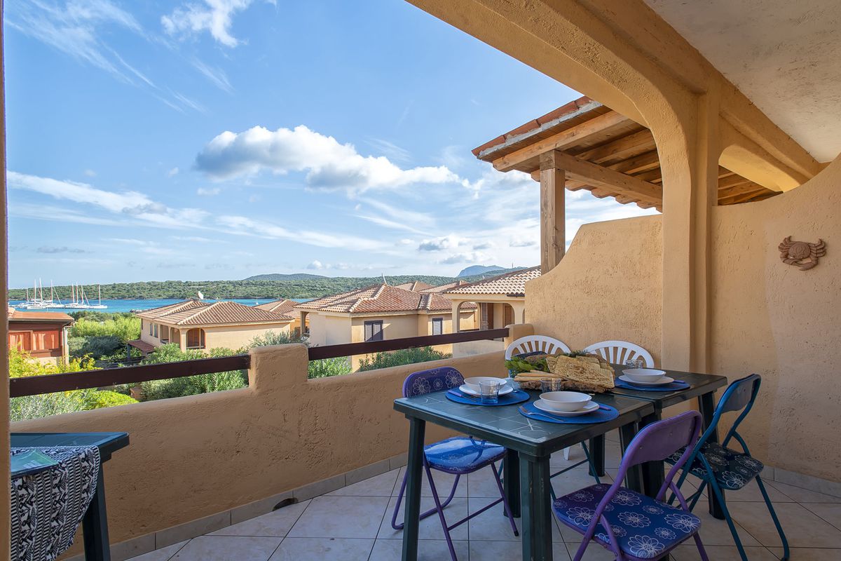 Appartement D4 - F3, Baia de Bahas