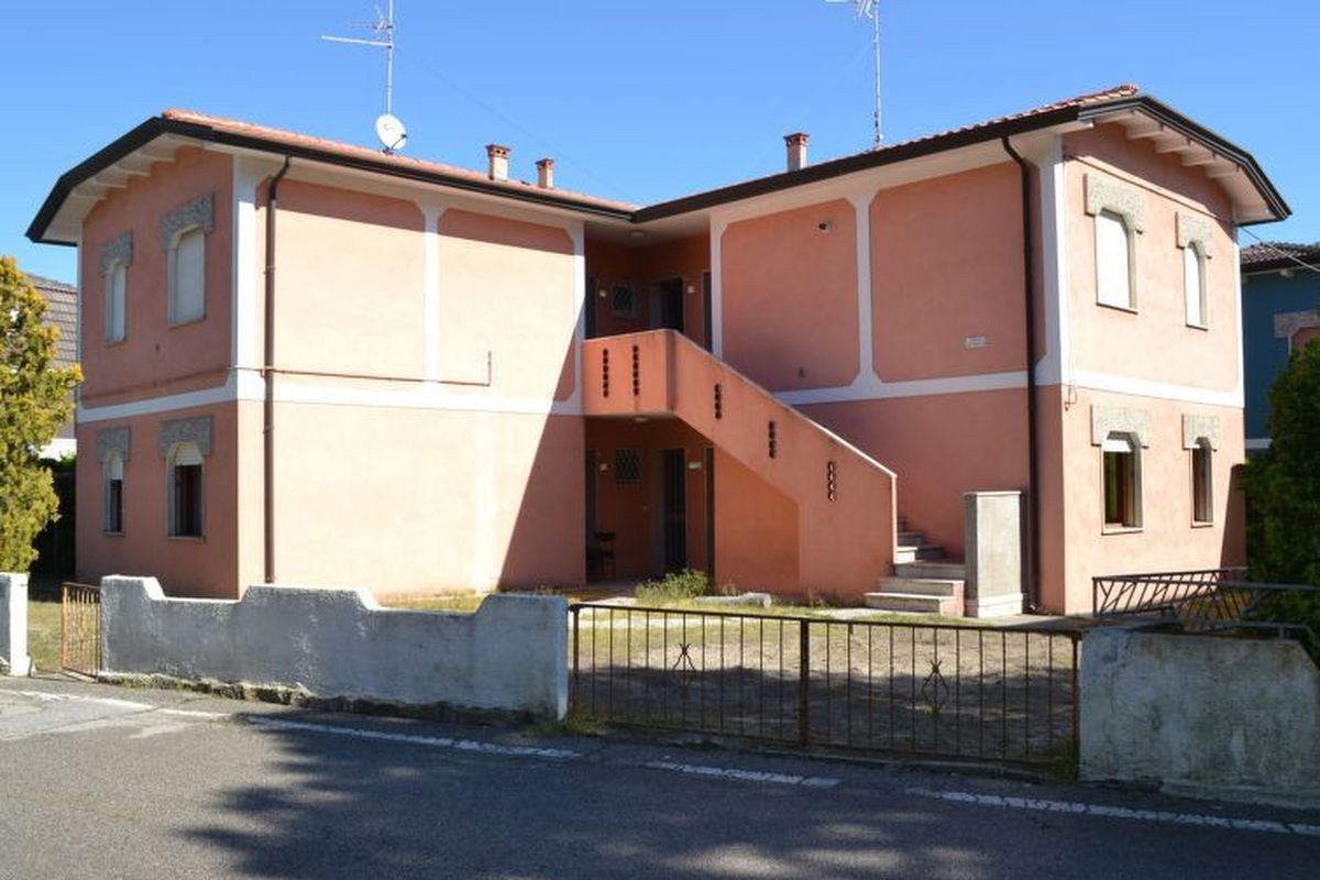 Appartement Wohnung im ersten Stock in der Nähe des Meeres u