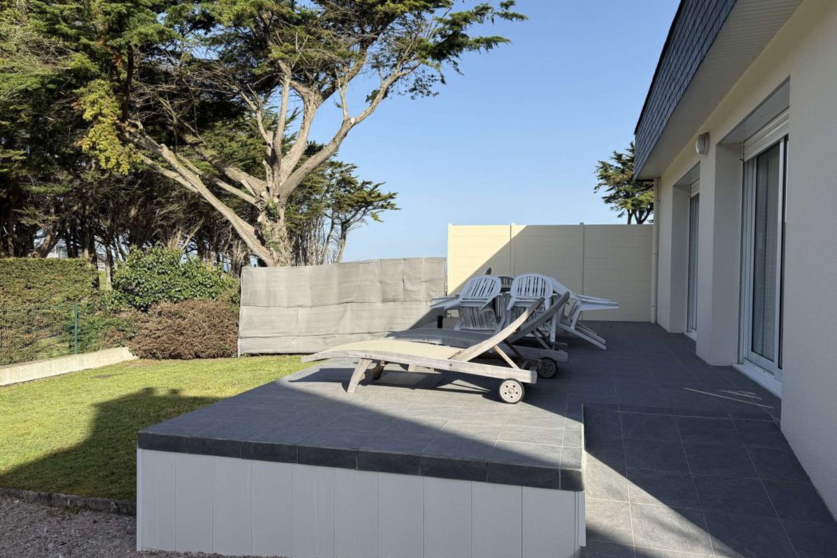 Vue mer et plage à pied  Maison 8 pers à Sables dOr-les-Pins
