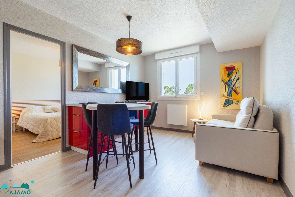 Appartement T1 vue mer à 150 m de la plage / 2 personnes / Réf 118 - Résidence des dunes