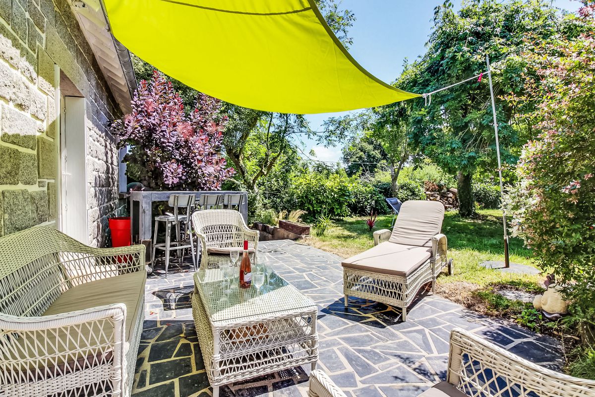 Maison La Roche Blanche