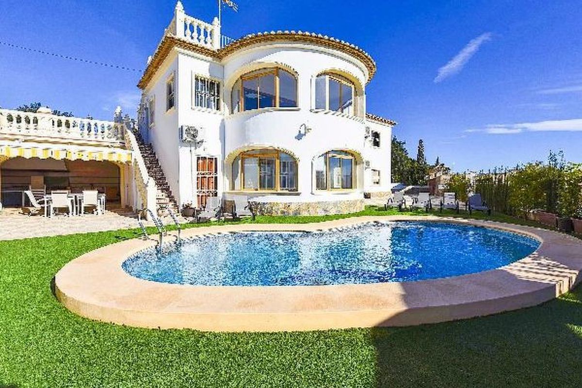 Maison Villa Garrofer- PlusHolidays