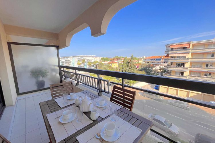 Appt Studio cabine 4 couchages FREJUS - Acapulco i