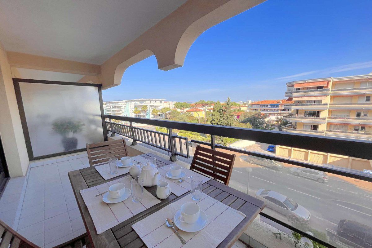 Appt Studio cabine 4 couchages FREJUS - Acapulco i