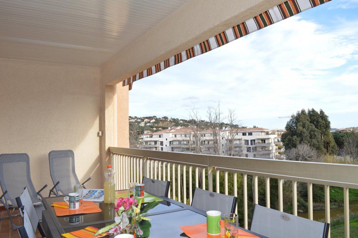 SAINTE MAXIME Appt 3 pièces 6 couchages - Domaine du preconil