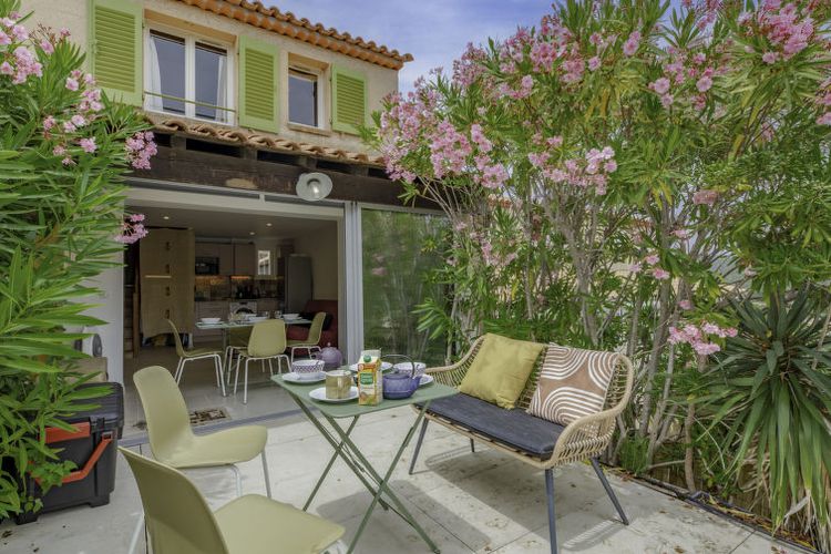 Maison Les Bastides de Guerrevieille