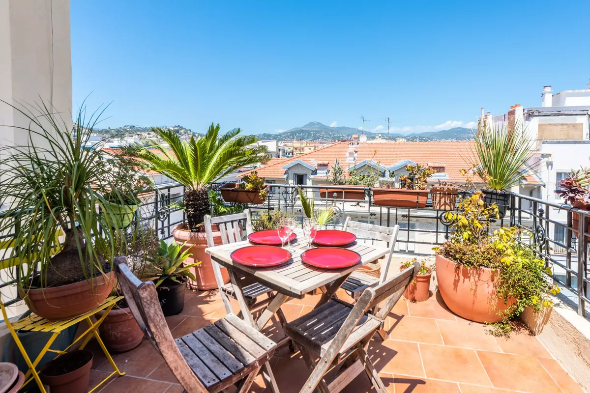 Happyfew La terrasse de Rossini