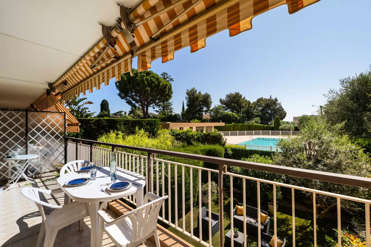 Happyfew La Suite Nicerama