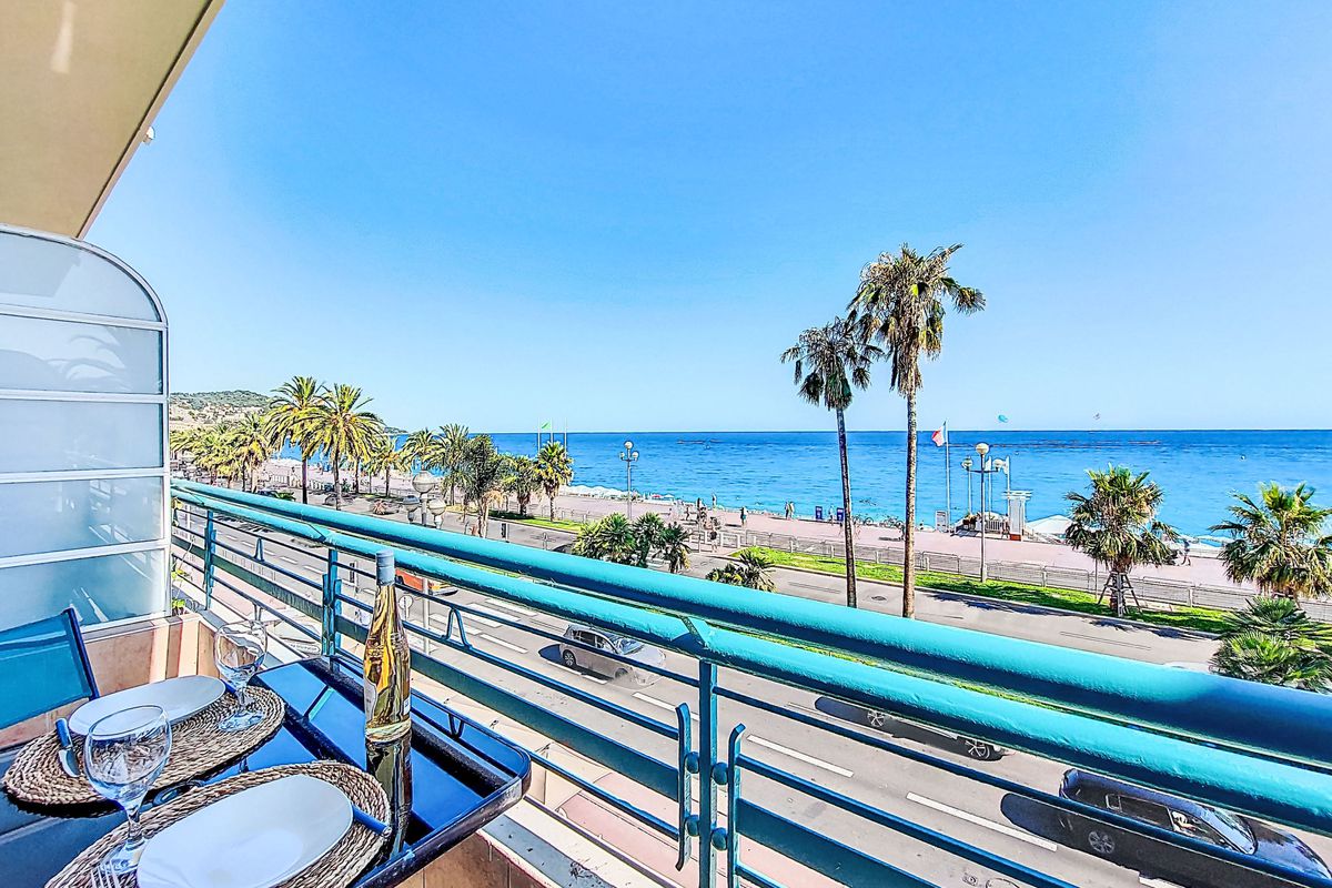 Appartement Le Savoy Promenade des Anglais