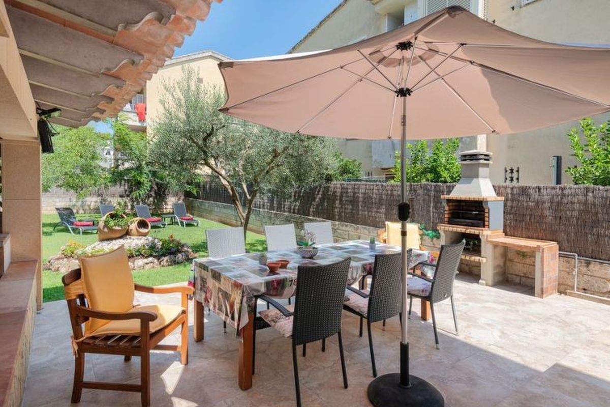 Maison Stilvolle Villa mit Terrasse und Nähe zum Strand