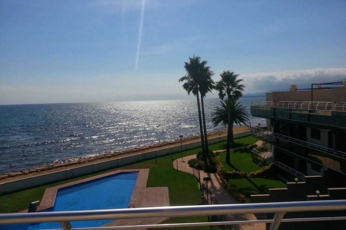 Appartement LUXUS APPARTMENT MIT MEERSICHT AUS DER TERRASSE