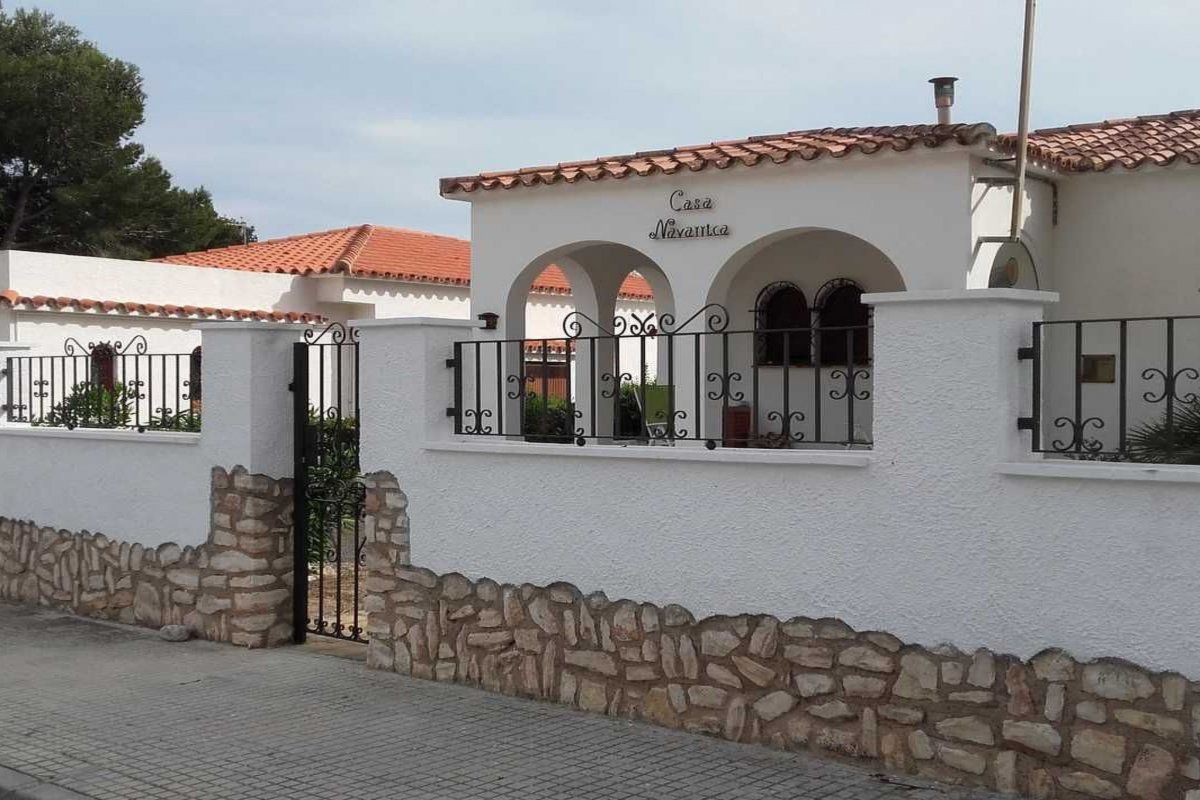 Maison Geräumiges, strandnahes Ferienhaus mit Garten