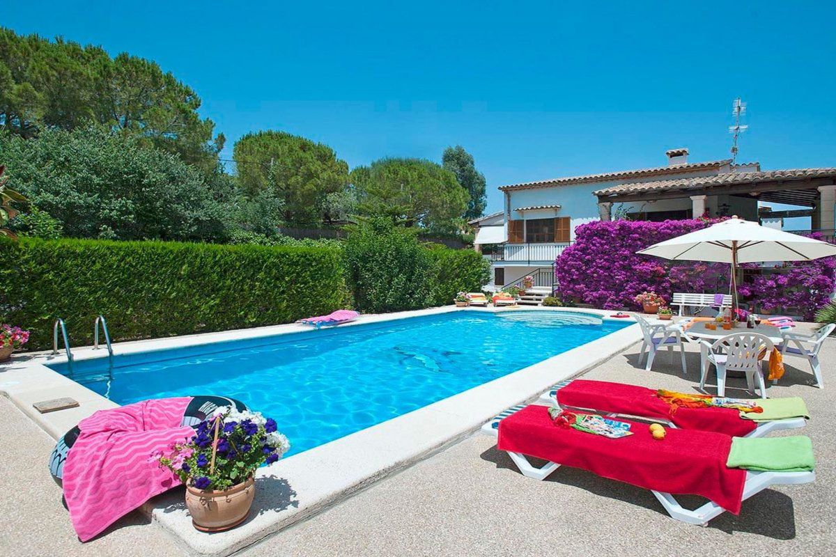 Maison Villa 800 m vom Zentrum von Pollença entfernt