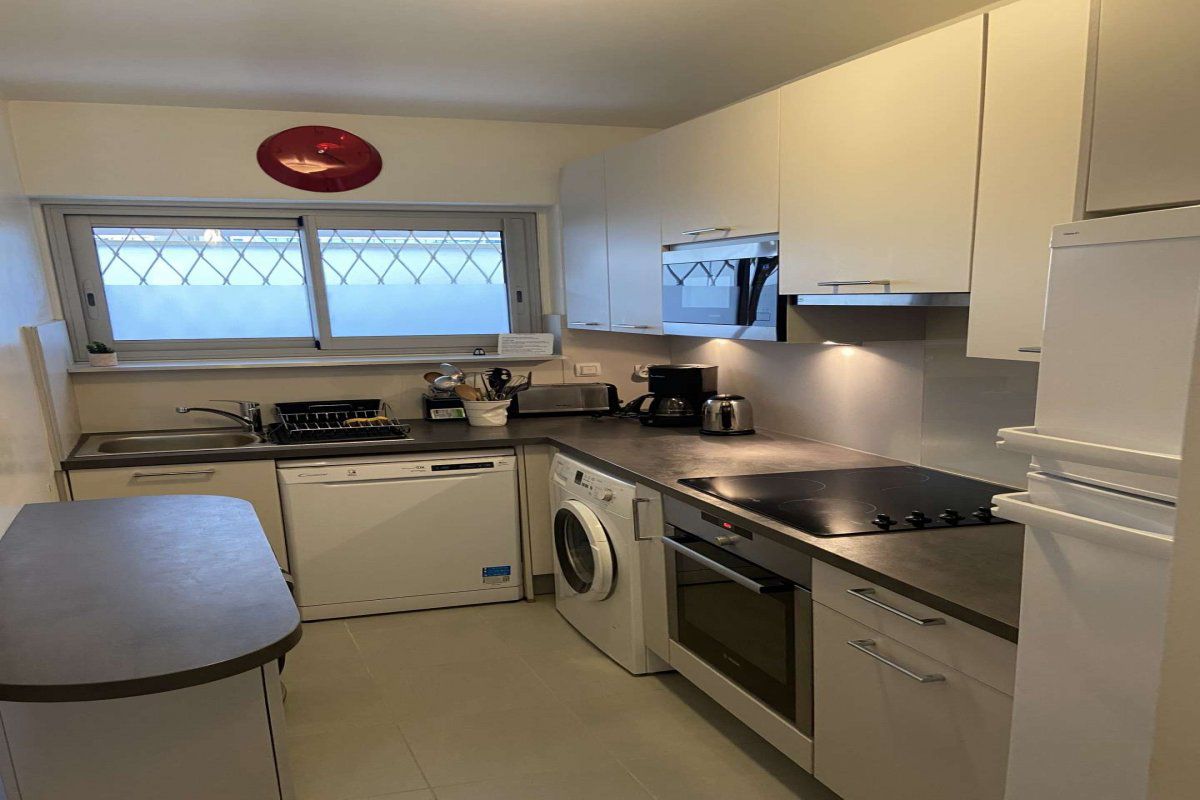 Appartement 3 Pièces, 4 Couchages, Villeneuve Loubet Plage - Commodore