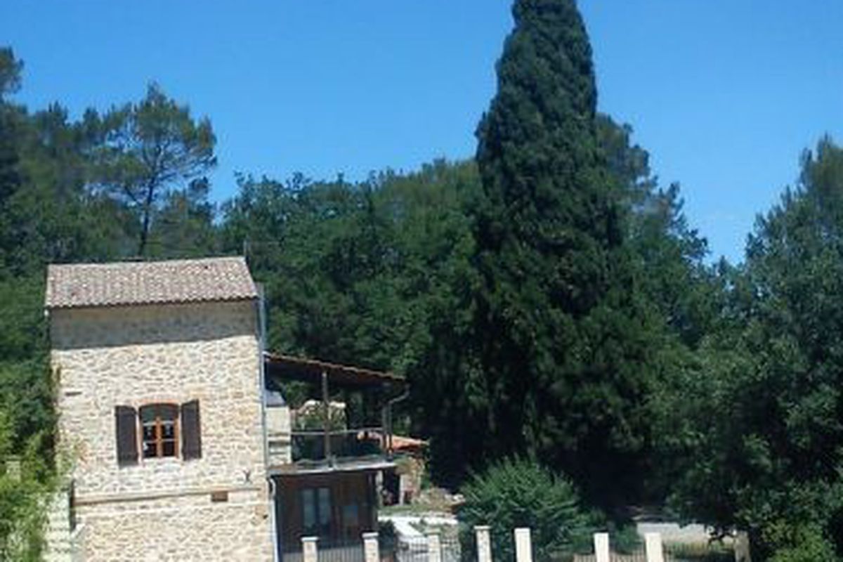 Maison Provenzialisches Ferienhaus mit Privatpool