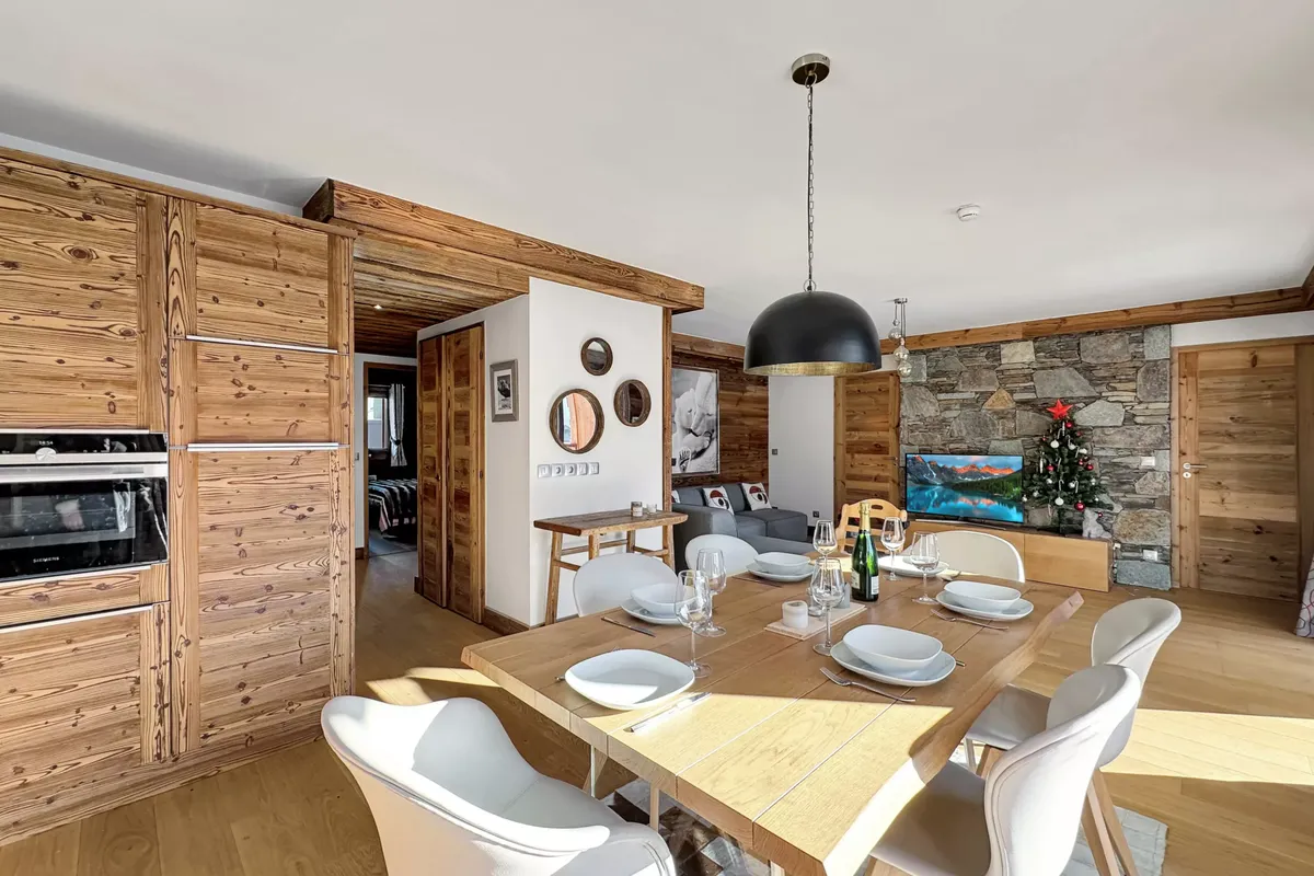 LEAG15 - 4 pièces 6 pers avec accès piscine