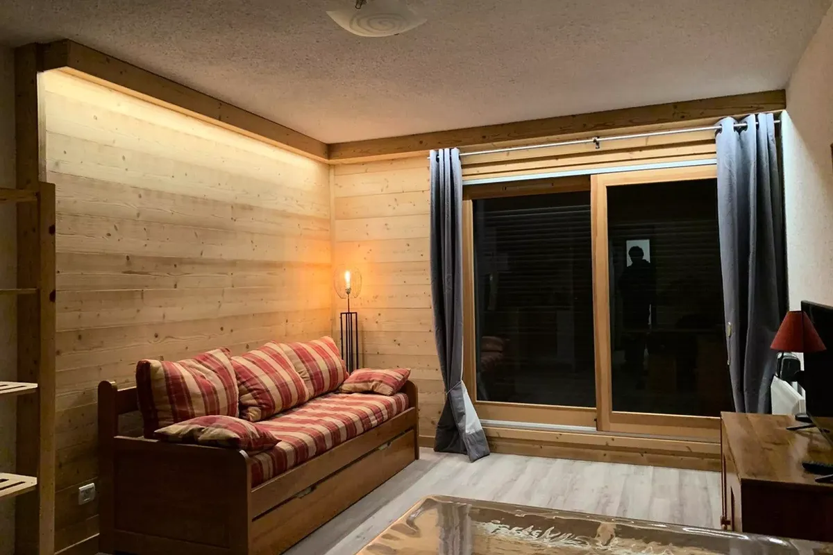 1 Pièce 4 Personnes