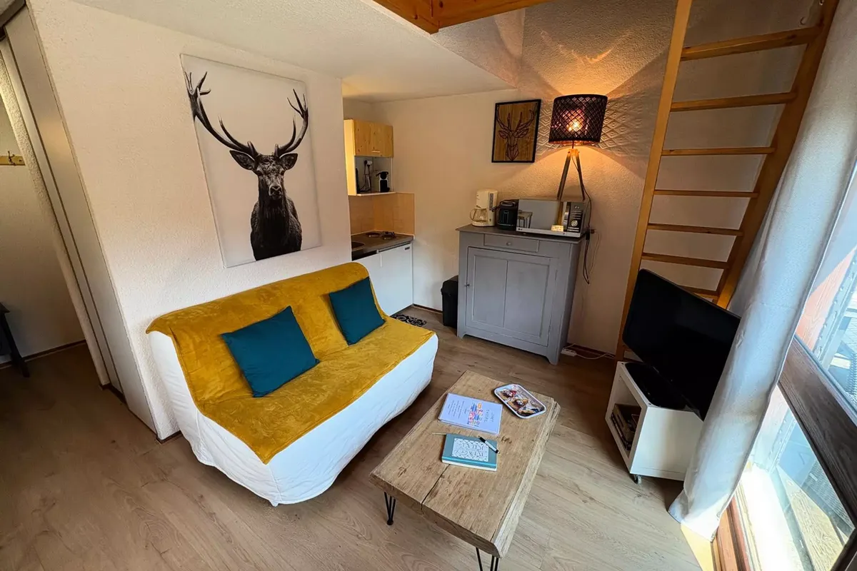 1 Pièce 4 Personnes