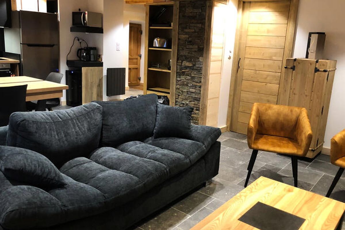 4 Pièces 8 Personnes