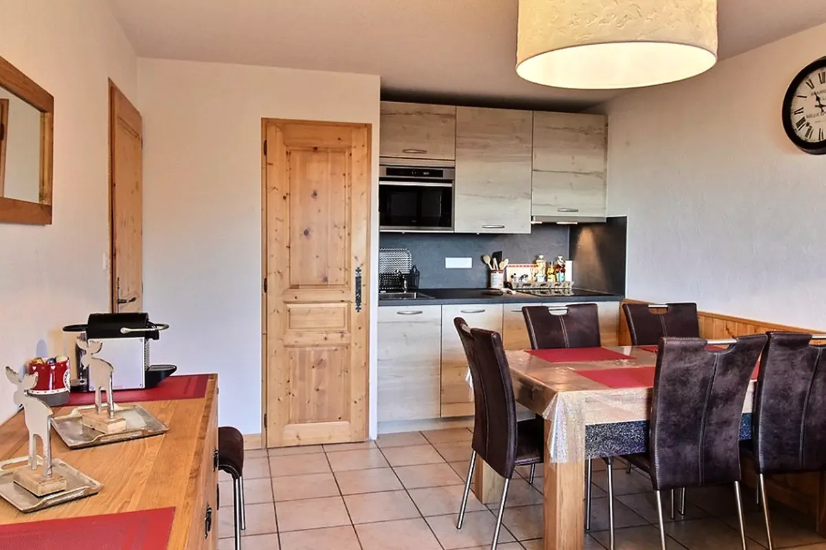 3 Pièces 6 Personnes