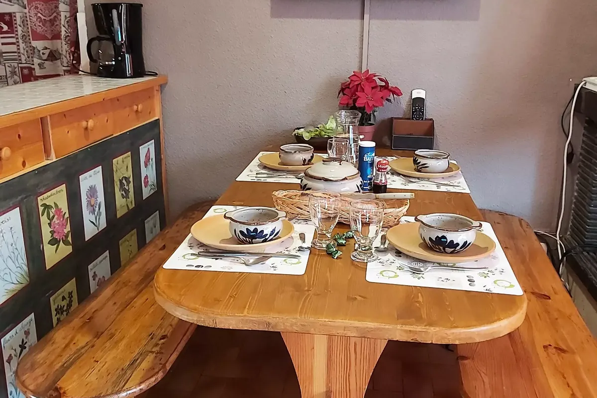 3 Pièces 6 Personnes