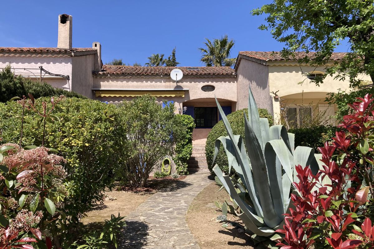 Maison La Maison bleue