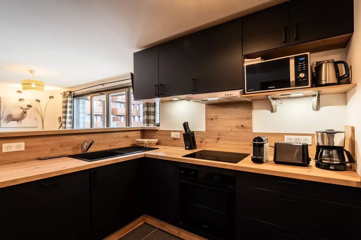 6 Pièces 12 Personnes